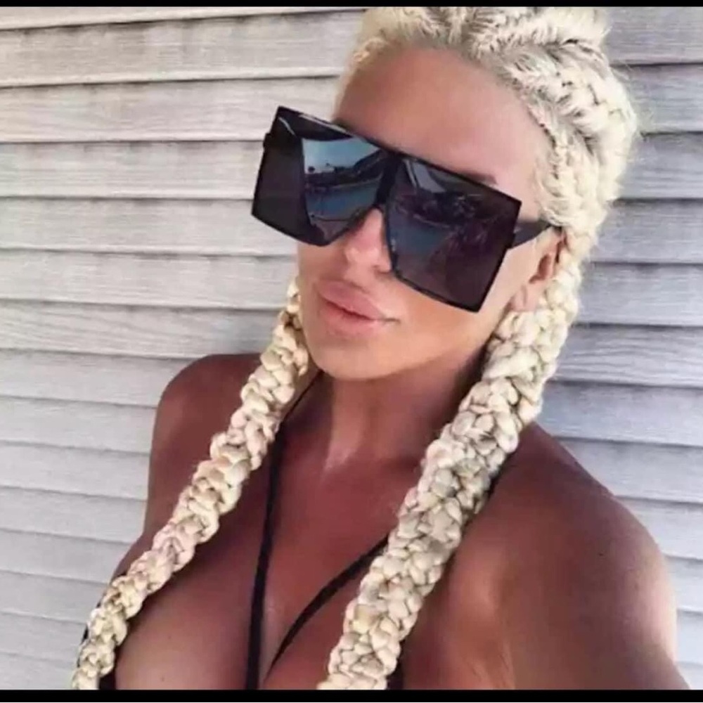 New Square Oversized Sunglasses Black Women - Picture 7 of 8